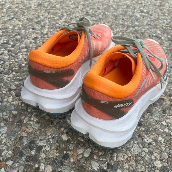 Hoka Women's Orange and Gray Athletic Shoes Mafate x Size 8 - Worn Twice - Picture 2 of 4